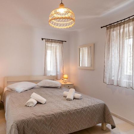 Villa Anneza Nikola Angairiá エクステリア 写真