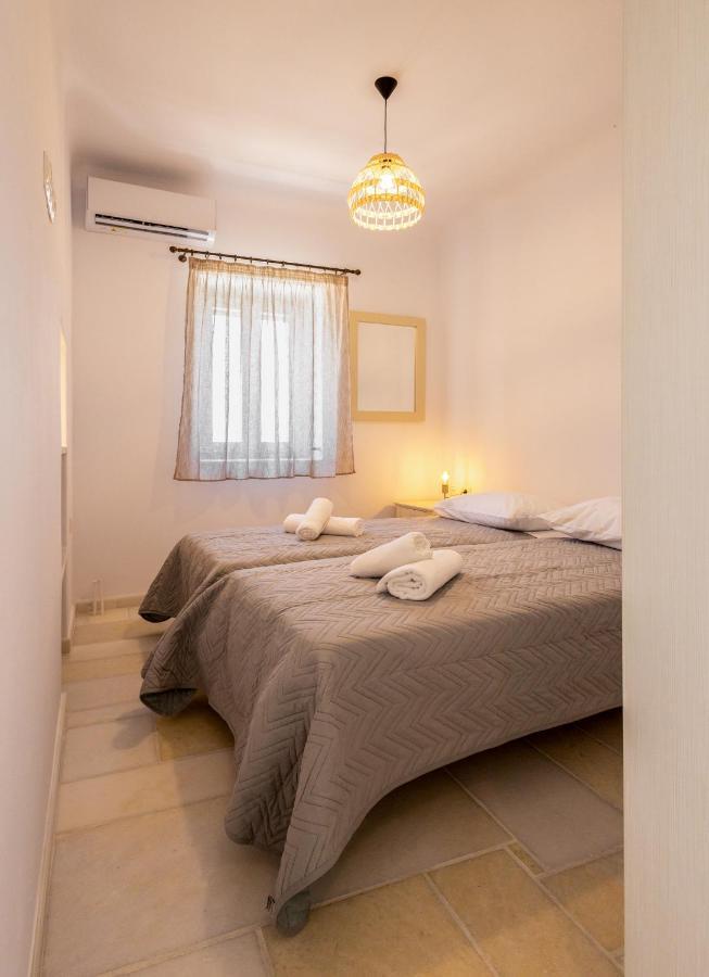 Villa Anneza Nikola Angairiá エクステリア 写真